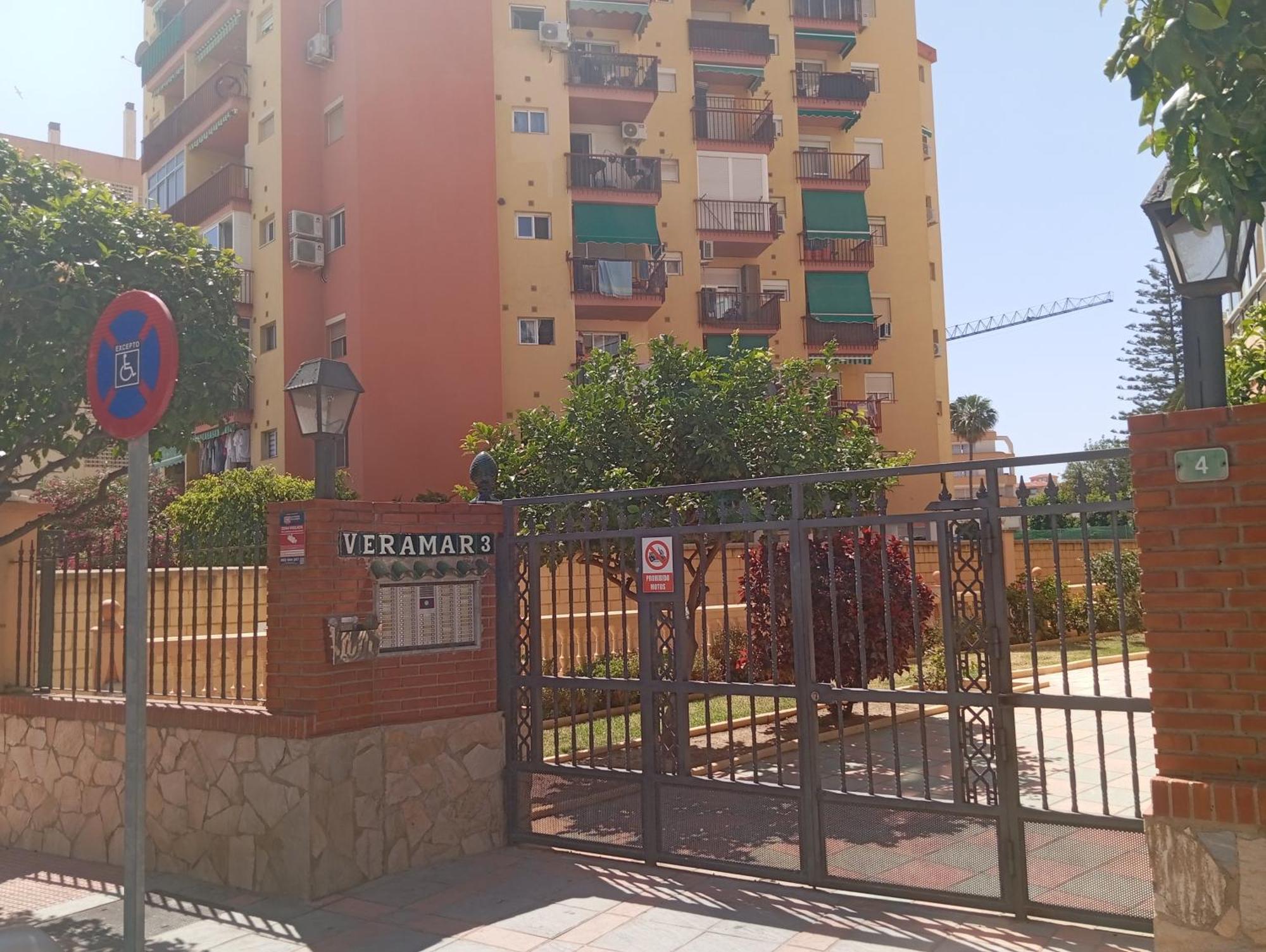 Apartamento Veramar En ฟูเอนฮิโรลา ภายนอก รูปภาพ